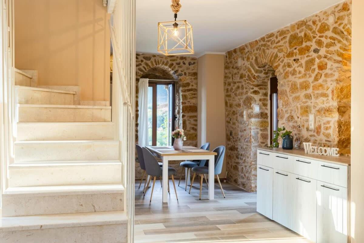 Mantineia Stone Villa-An Ethereal Getaway Megali Mantineia Екстериор снимка