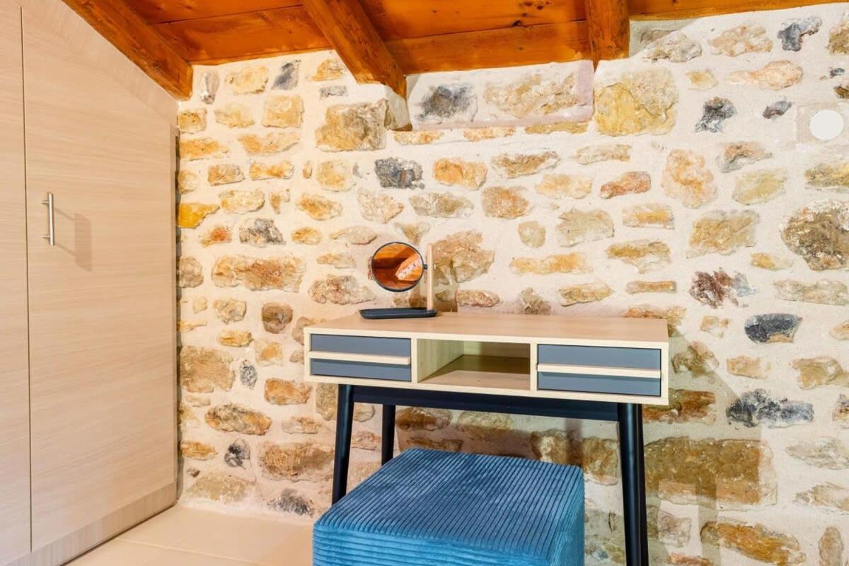 Mantineia Stone Villa-An Ethereal Getaway Megali Mantineia Екстериор снимка